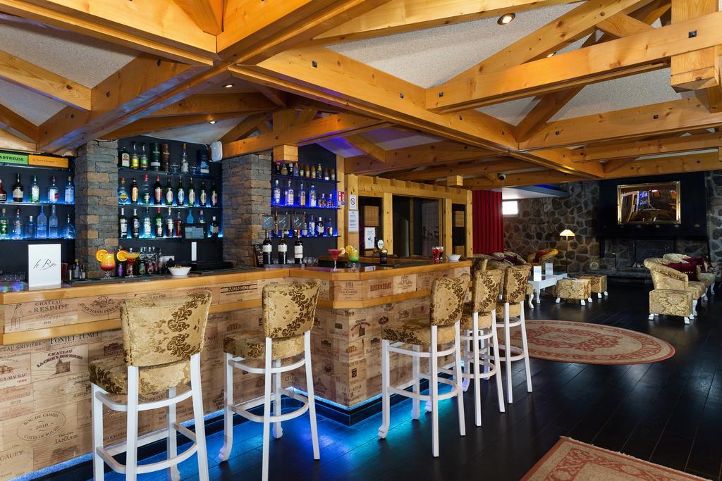 伊维萨度假酒店 莱德萨阿尔卑斯 外观 照片